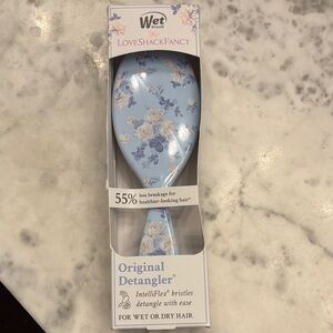 LoveShackFancy Wet Brush Original Detangler